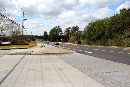 Spalding Drive, Norcross, March 2017