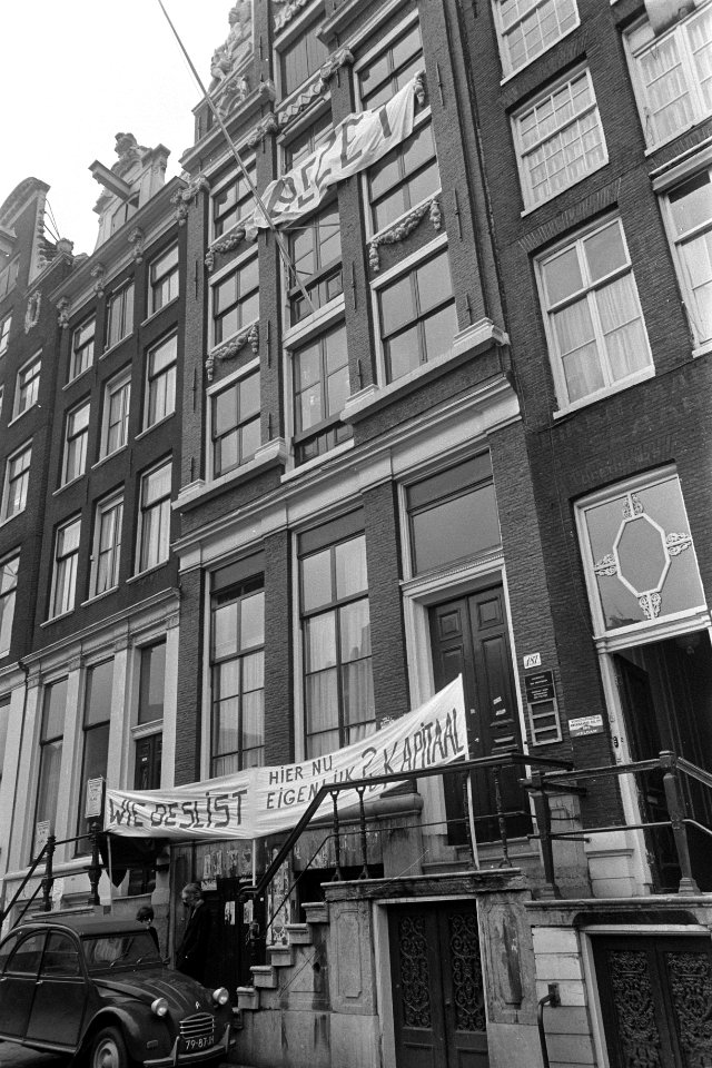 Spandoeken aan bezette pand, Bestanddeelnr 923-4631