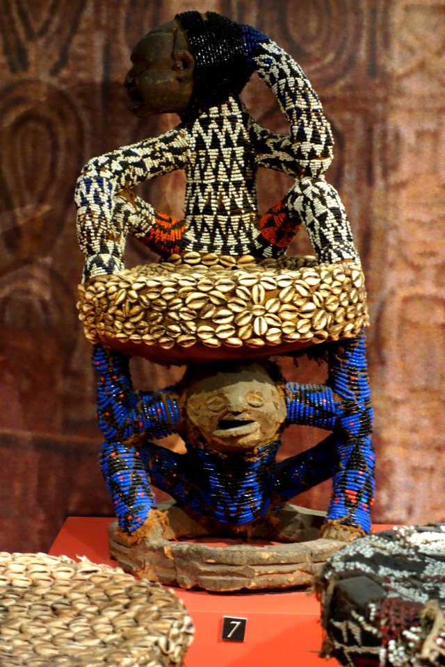 Stool, Bamileke - Glenbow Museum - DSC00484