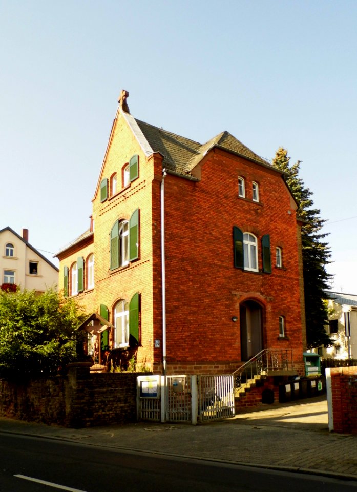 Sossenheim, Alt-Sossenheim 68