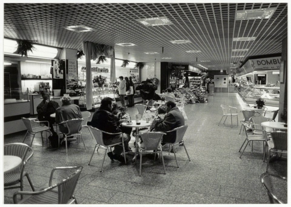 Souterrain van de Brinkmann-passage. NL-HlmNHA 54034100