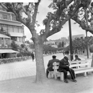 Spanje, Tarragona, zeeboulevard, Bestanddeelnr 918-0073