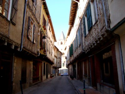 Sorèze (Tarn, Fr) ruelle aux colombages