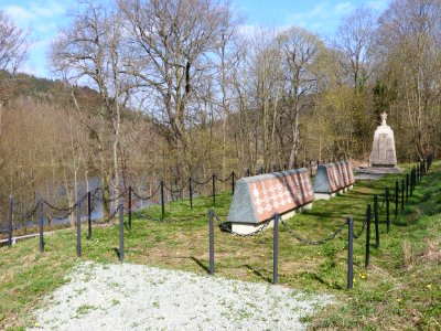 Sowjetisch-Polnischer Ehrenhain, Greiz) 01