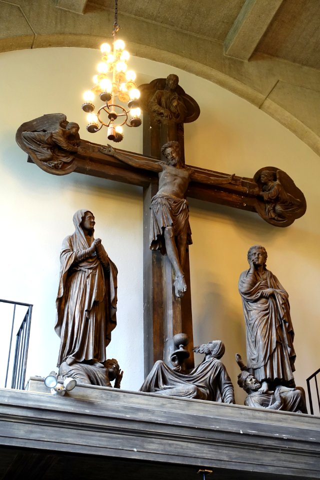 Triumphal cross, collegiate church of Wechselburg, Germany, c. 1230-1235, plaster replica c. 1905, view 2 - Adolphus Busch Hall - Harvard University - DSC05737