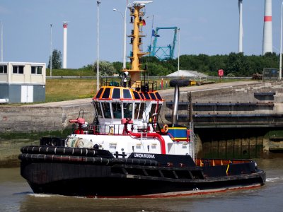 Union Kodiak, IMO 9397119, Berendrecht lock, Port of Antwerp, pic9