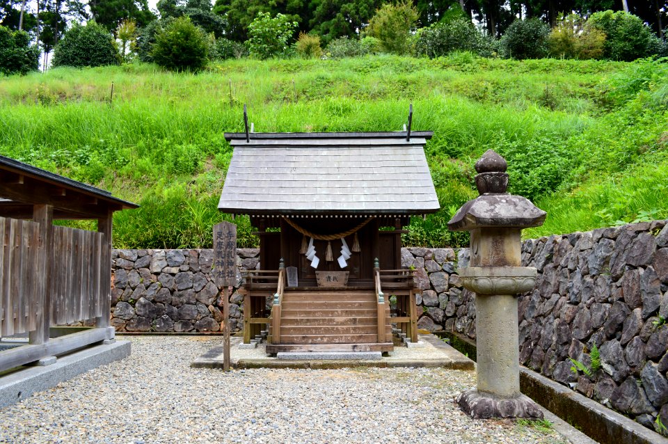 Tsuno-jinja Ashinazuchi & Tenazuchi-jinja
