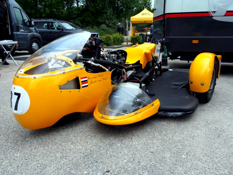 Triumph combination No 37 pic2