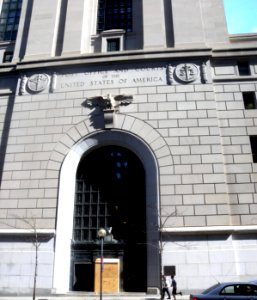USPS Pittsb Grant St door sun jeh