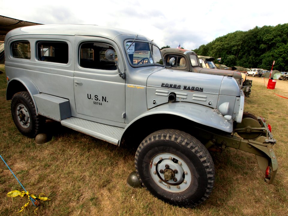 USN 50744 Dodge Power Wagon