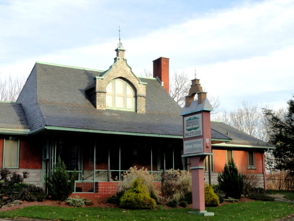 Uxbridge Passenger Depot - Uxbridge, Massachusetts - DSC02769