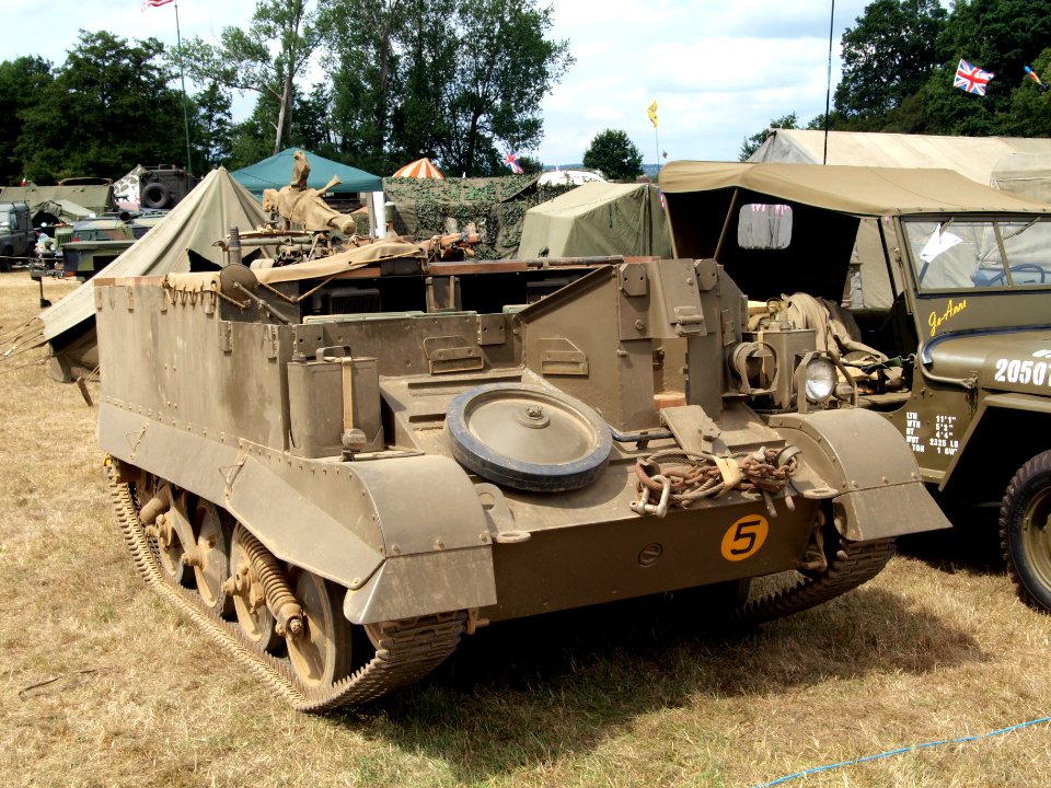 Universal carrier at W&P show pic3