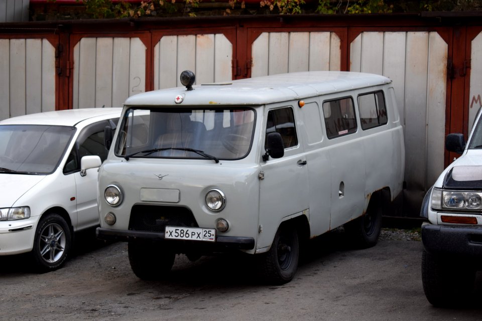 Truck in Vladivostok b 09