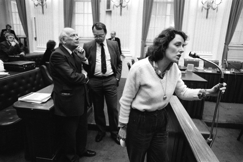 Tweede Kamer , Kamer wil alsnog verslag van premier Lubbers over zijn bezoek aan, Bestanddeelnr 932-8492