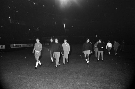 Training Real Madrid in Olympisch Stadion, Bestanddeelnr 920-7168