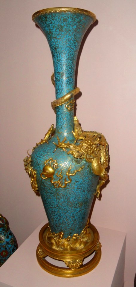 Vase, 18th century - Chinese Cloisonné Collection - George Walter Vincent Smith Art Museum - DSC03724