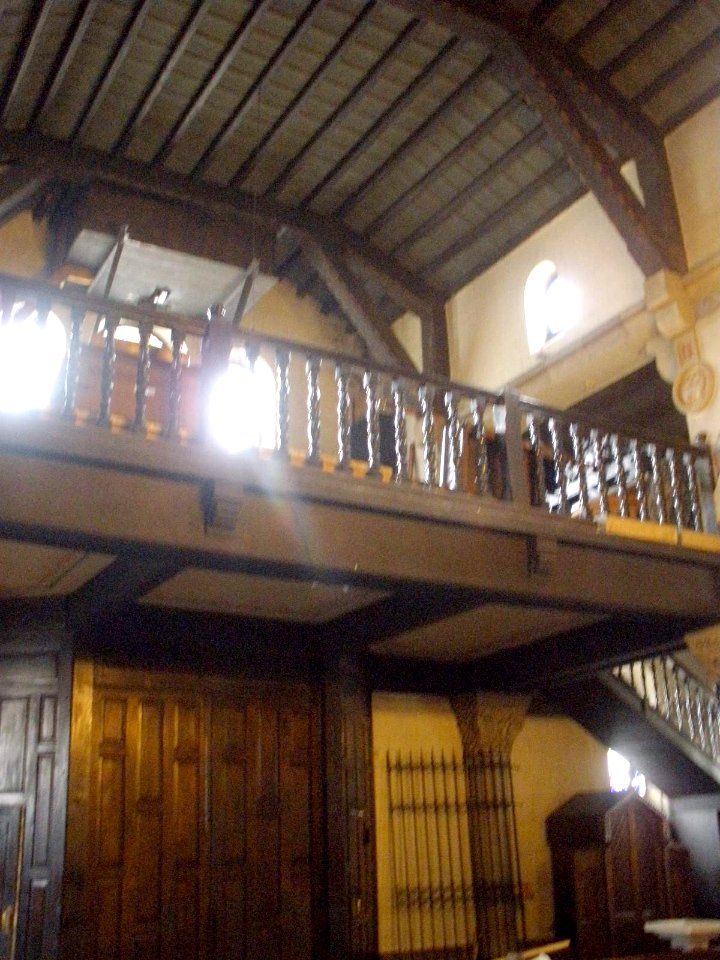 Ujo (Mieres) - Iglesia de Santa Eulalia o Santa Olaya 8