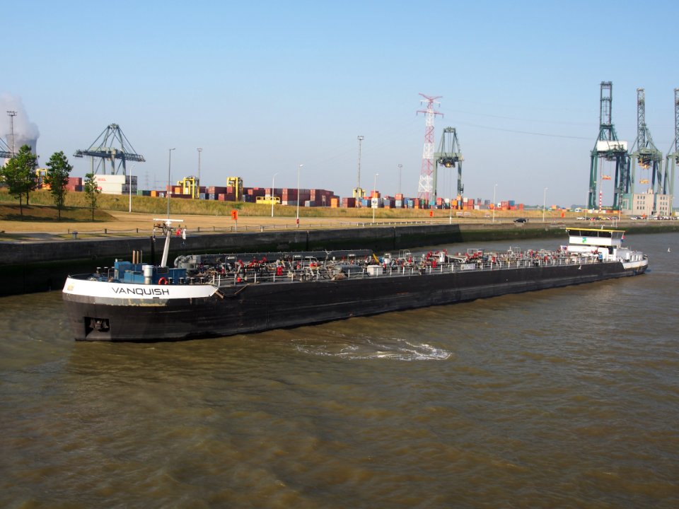 Vanquish - ENI 02332793, Berendrechtsluis, Port of Antwerp pic1