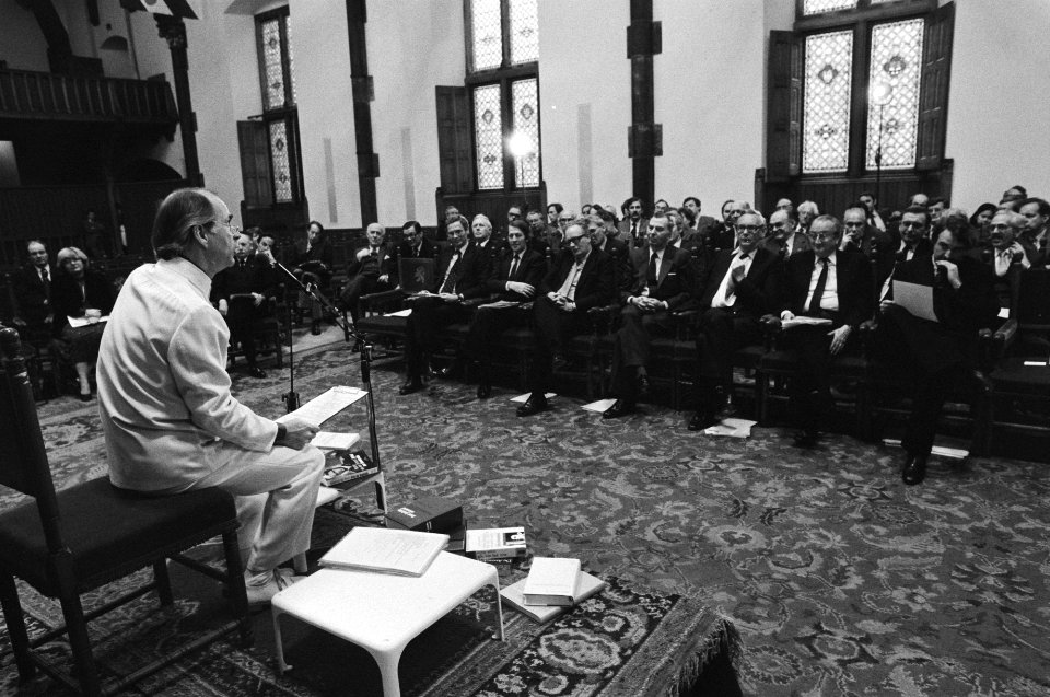 Uitwisseling Ridderzaal in Den Haag van de akten van bekrachting van het Belgisc, Bestanddeelnr 931-9384