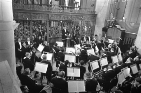 Uitvoering Mattheus Passion in Grote Kerk in Naarden, Bestanddeelnr 921-2496