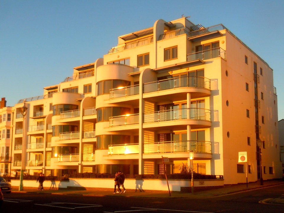 Van Alen Building, 24–30 Marine Parade, Brighton (December 2016) (2)