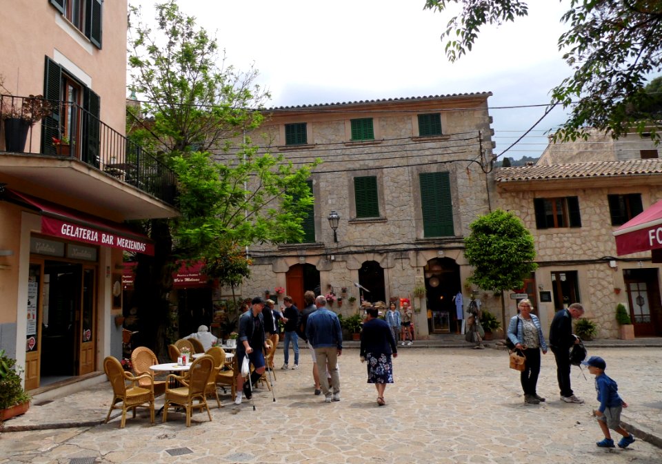 VALLDEMOSSA-MAJORKA, AB-298