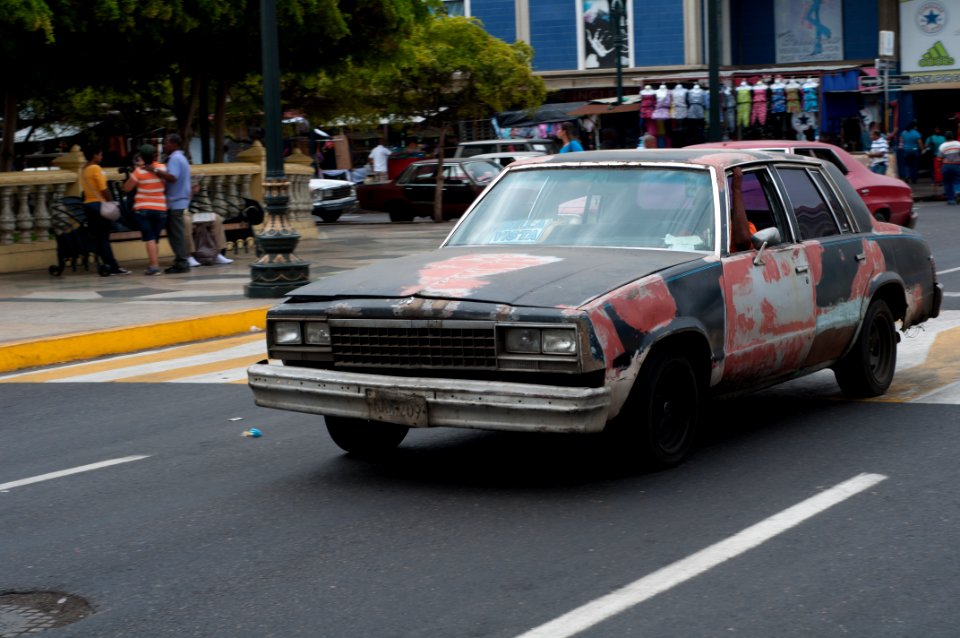 Typical automobile Maracaibo public transport 07