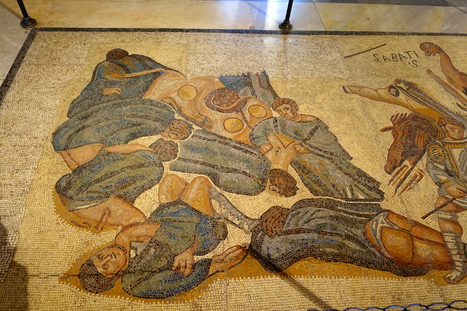 Venatio, fragment, Roman, 300-400 AD, marble and limestone mosaic - Galleria Borghese - Rome, Italy - DSC04948