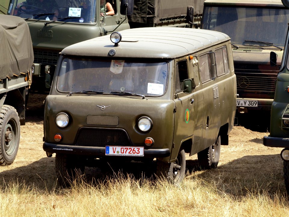 UAZ-452 Bukhanka pic6