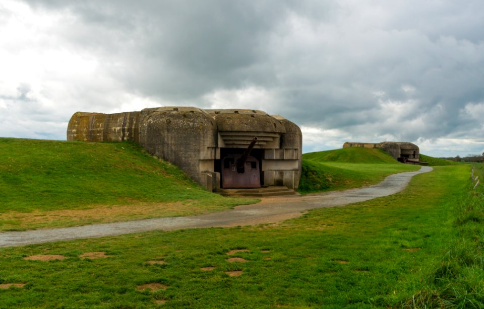 Two bunkers Longues-sur-Mer