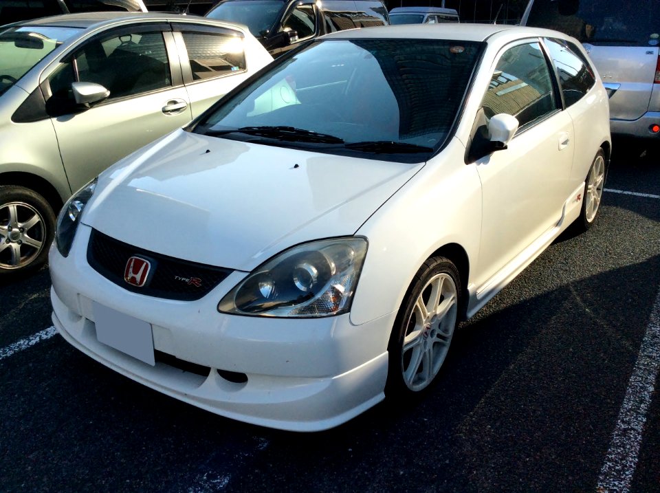 The frontview of Honda CIVIC TYPE R (EP3)