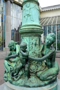 The Four Ages by Jules Lagae - Botanical Garden of Brussels - Brussels, Belgium - DSC06698