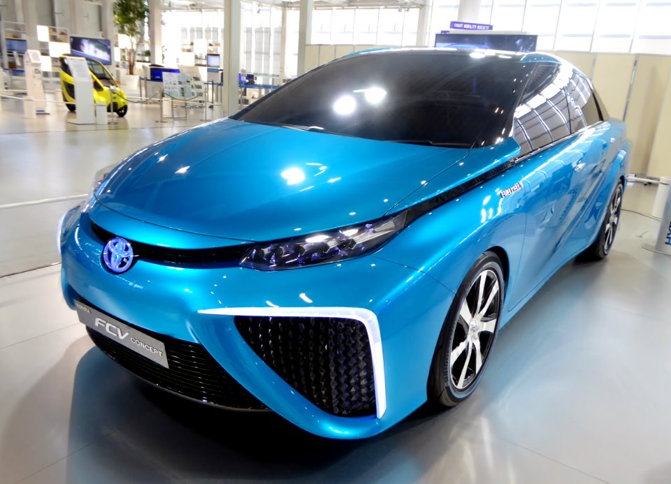The frontview of Toyota FCV Concept