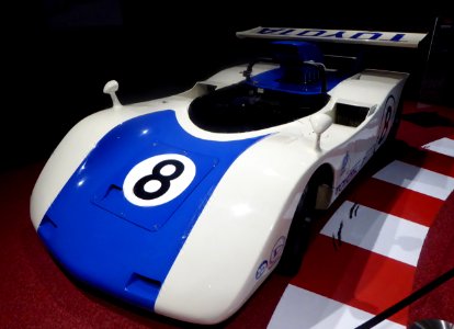 The frontview of TOYOTA 7