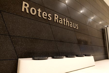 U-Bahnhof Rotes Rathaus 2021-01-17 15 photo