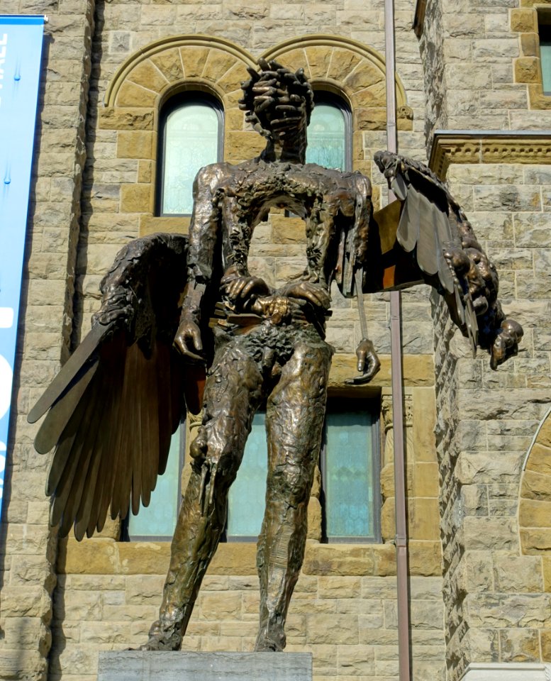 The Eye by David Altmejd, 2010-2011, bronze - Montreal Museum of Fine Arts - Montreal, Canada - DSC08634