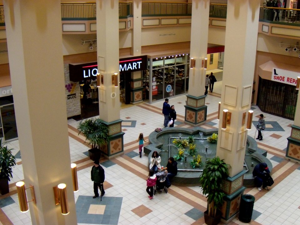 The fountain in City Place mall in Winnipeg, Manitoba