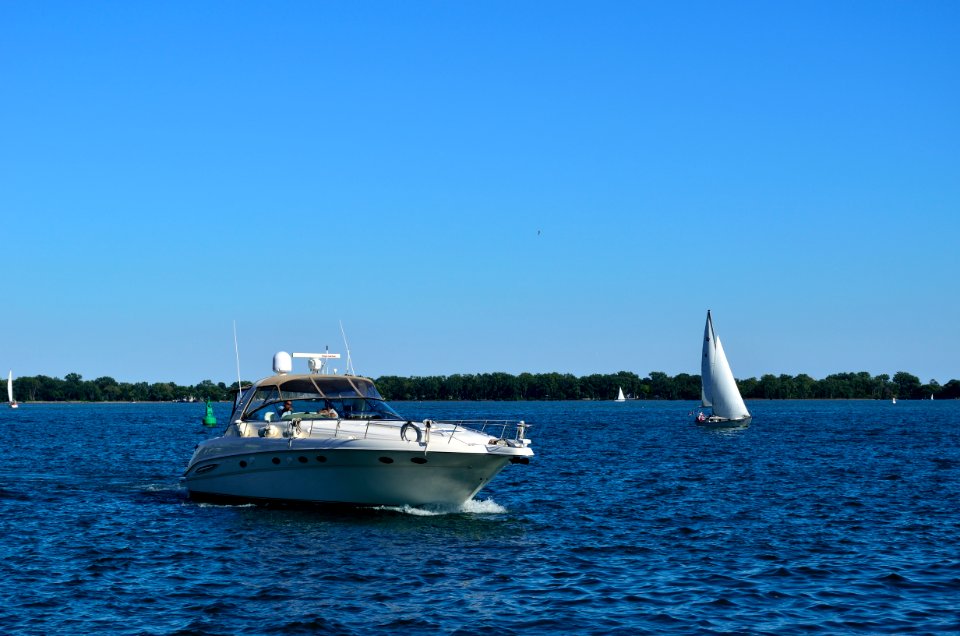 TorontoWaterfrontYacht