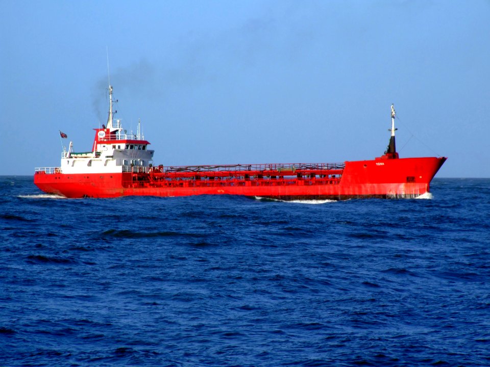 Tora approaching Port of Rotterdam, Holland 29-Nov-2006