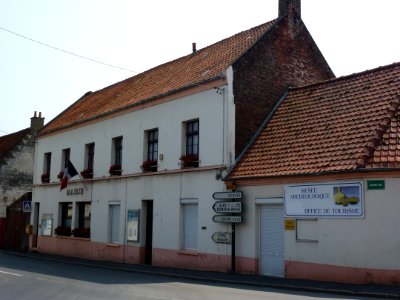 Thérouanne (Pas-de-Calais, Fr) mairie et musée