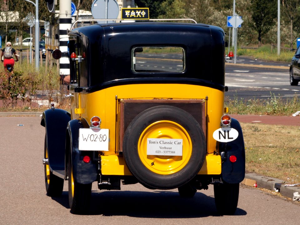 Tons Classic Car verhuur Taxi pic1