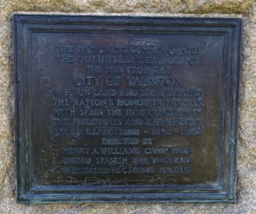The Hiker plaque - Taunton, Massachusetts - DSC01859