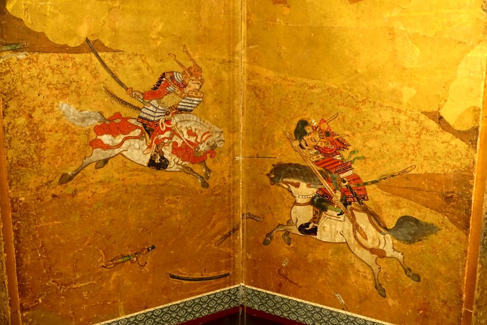 The Battle of Ichi-no-Tani, six-fold screen, Japan, Edo period, late 1600s, ink and gold leaf on paper, detail 2 - The Ann and Gabriel Barbier-Mueller Museum - DSC05550