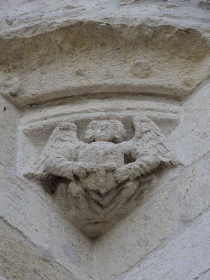 Tavaux-et-Pontséricourt (Aisne) église Notre-Dame de Tavaux (06)
