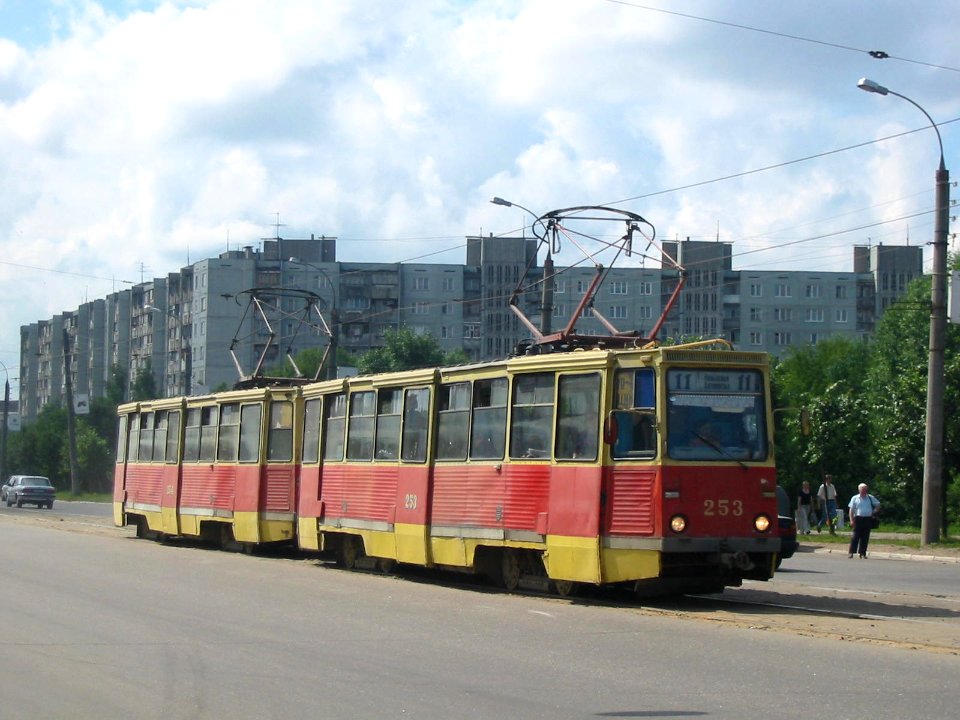 Tver tram 253 20050726 008