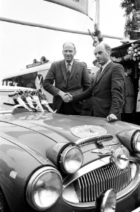 Tulpenrallye 1965, de Engelse equipe van de gebroeders Don (links) en Erle Morl…, Bestanddeelnr 917-7082