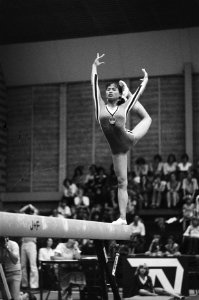 Turnen, Nederland tegen China Liang Lan Chen in actie, Bestanddeelnr 929-8629