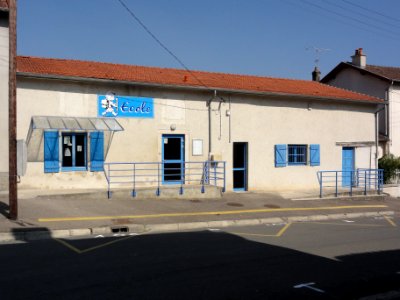 Tilly-sur-Meuse (Meuse) école