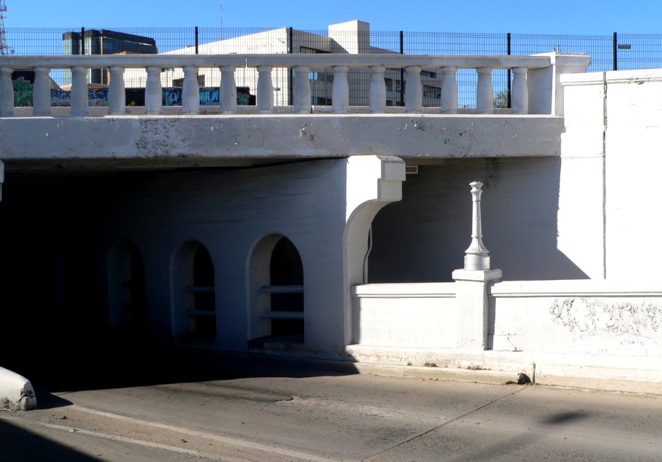 Tucson 6th Avenue underpass detail 1