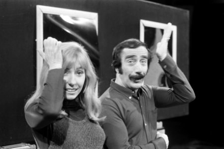 TV Willeke Alberti in Kort en Klein, Willeke Alberti , met Bueno de Mesquita, Bestanddeelnr 925-1497